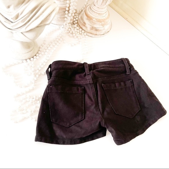 Guess Black Shorts - Picture 6 of 6